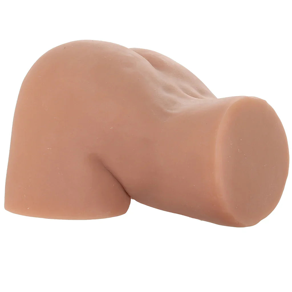 Barely Legal Rosie Pussy & Ass Masturbator